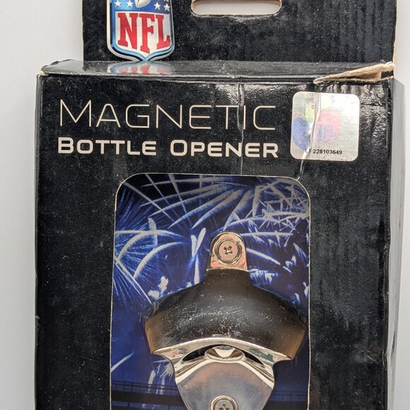 NFL Miami Dolphins Clink 'n Drink Magnetic Bottle Opener 5"x10" - Picture 6 of 13